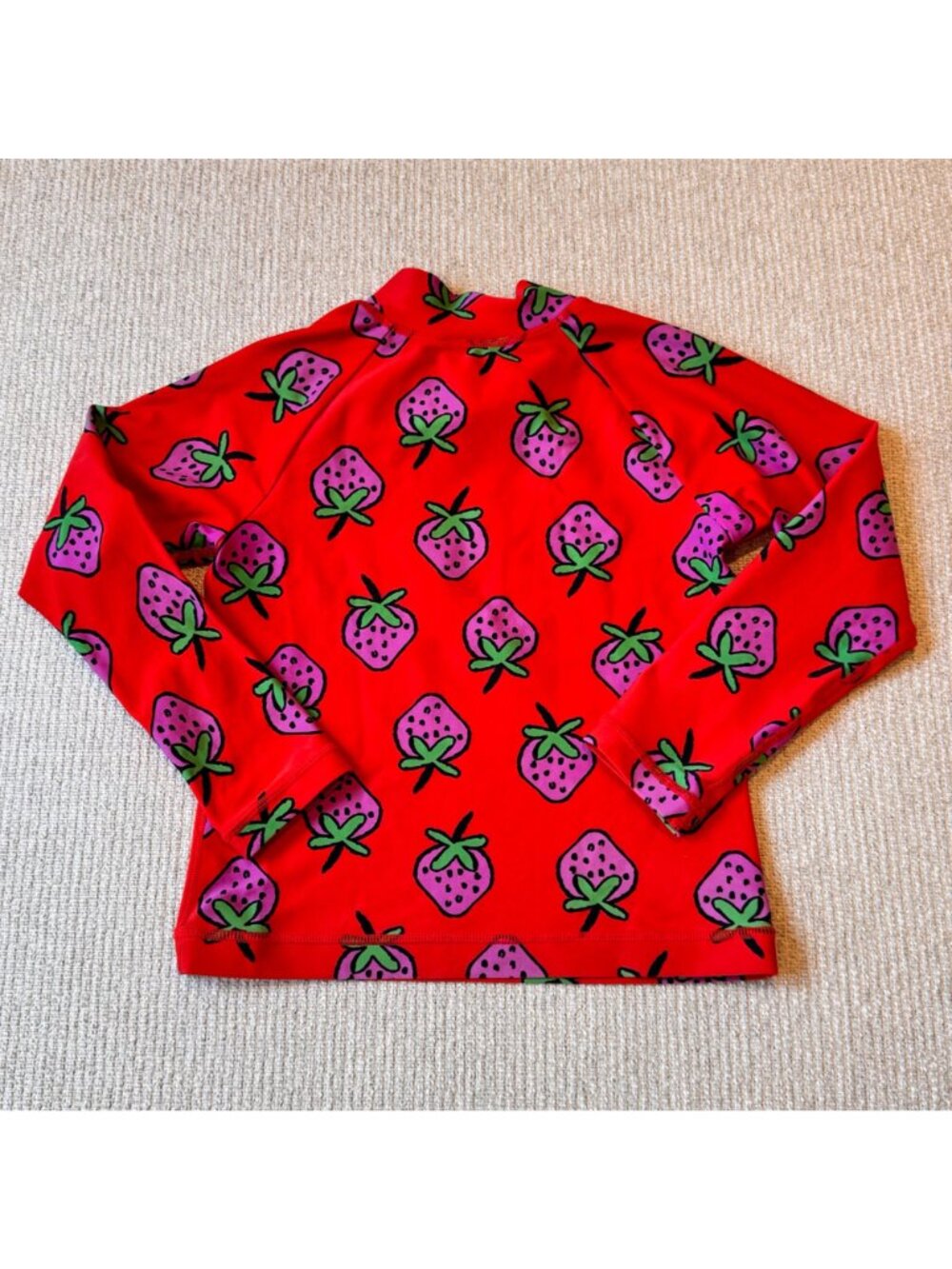 Hanna Andersson Sunblock Rash Guard Red Strawberry Print Girls Size 100cm / 4